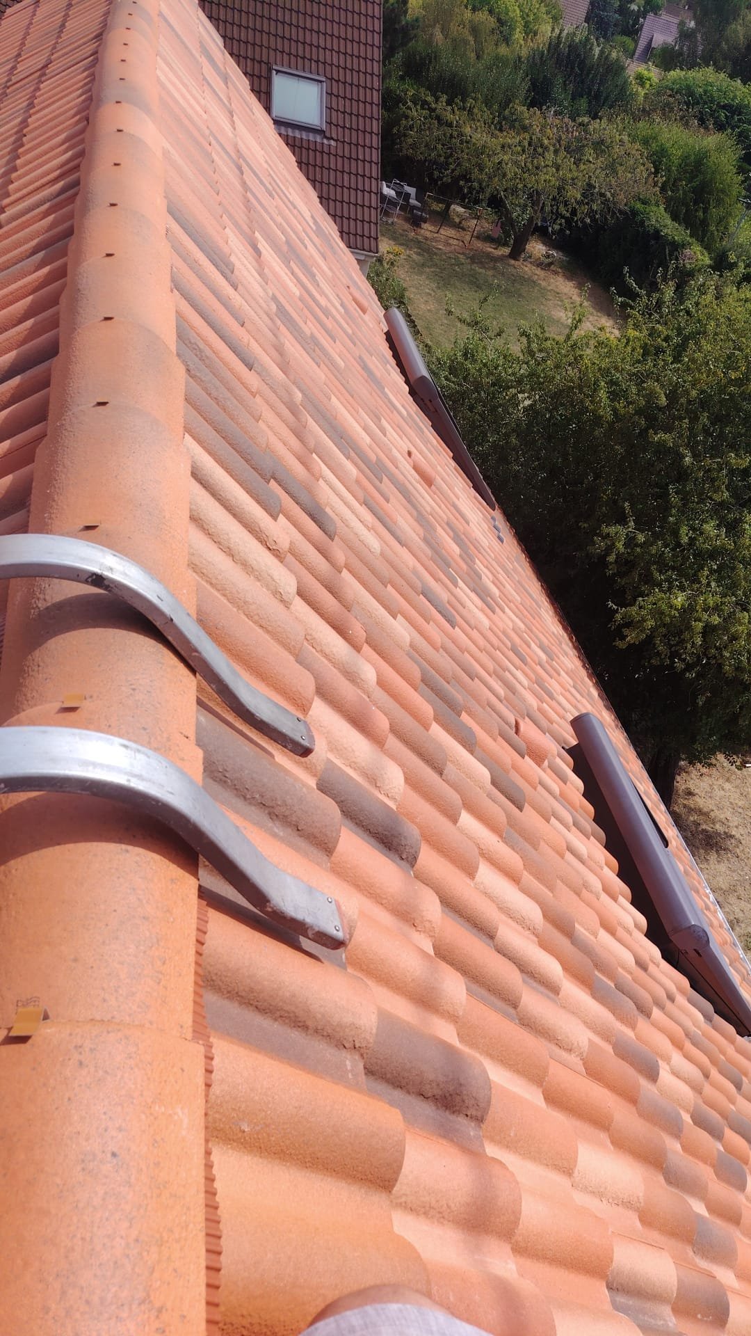 Détail des tuiles neuves - couvreur ORAC COUVERTURE Chelles